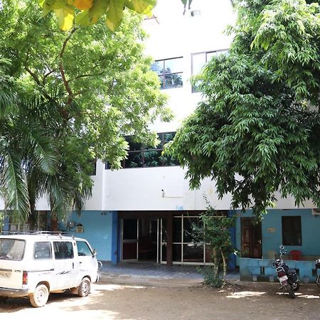 Hotel Siva Sakthi Tiruvannāmalai Exterior photo