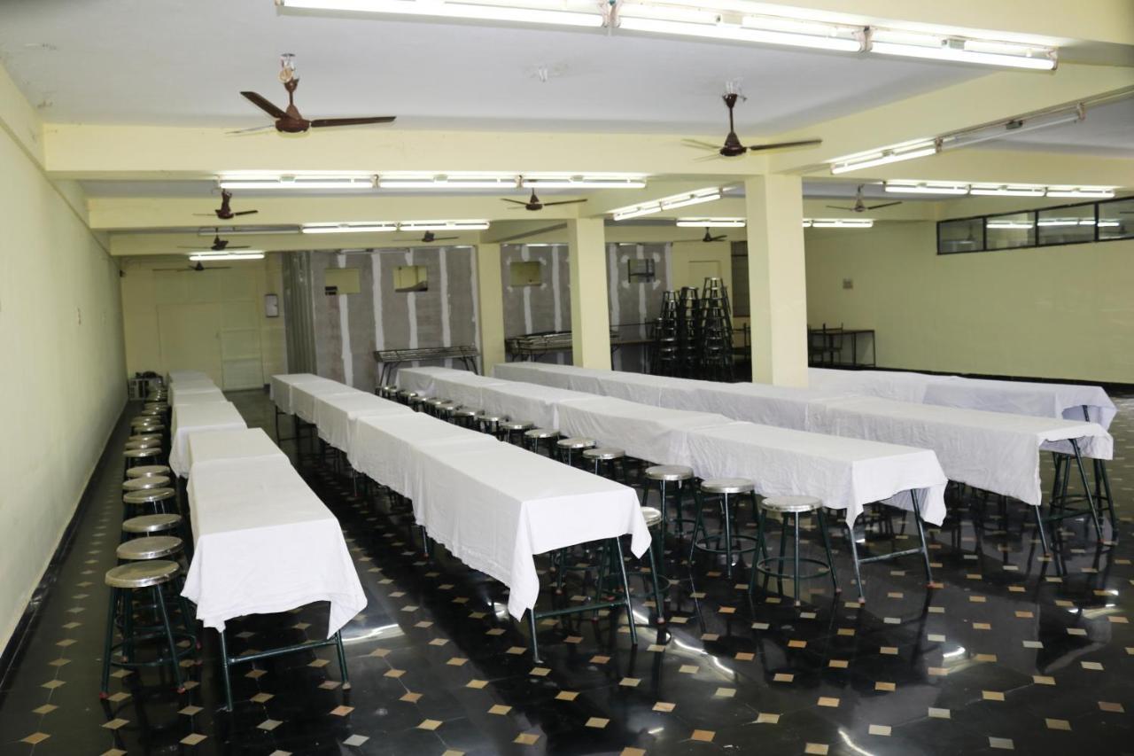 Hotel Siva Sakthi Tiruvannāmalai Exterior photo