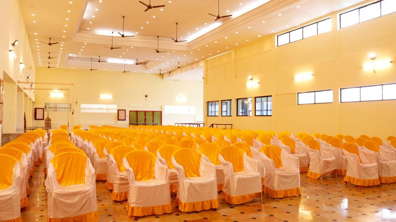 Hotel Siva Sakthi Tiruvannāmalai Exterior photo