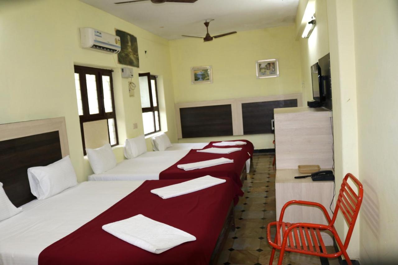 Hotel Siva Sakthi Tiruvannāmalai Exterior photo