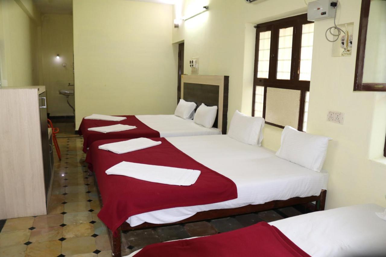 Hotel Siva Sakthi Tiruvannāmalai Exterior photo