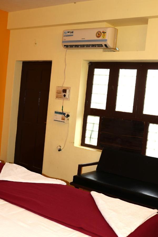 Hotel Siva Sakthi Tiruvannāmalai Exterior photo