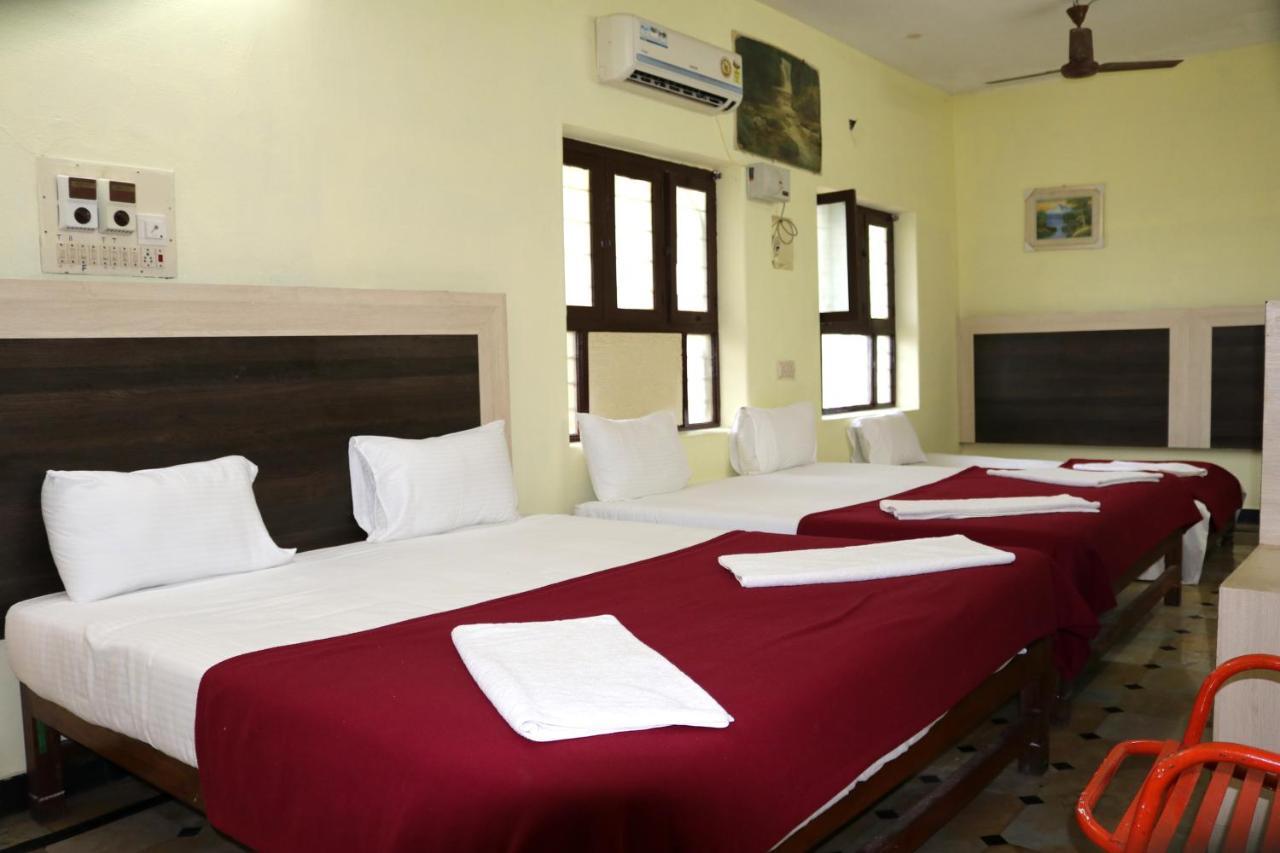 Hotel Siva Sakthi Tiruvannāmalai Exterior photo